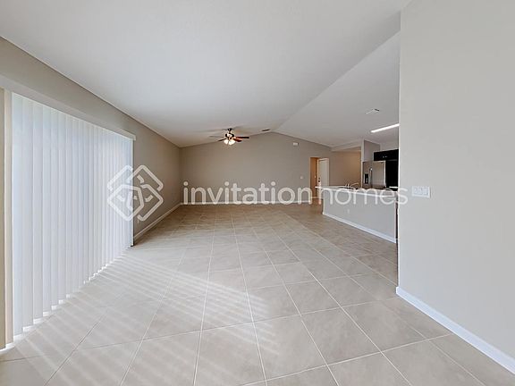 5th image of 402 NW Kilpatrick Ave