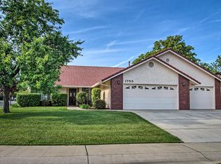 1755 Vinson Dr, Redding, CA 96003
