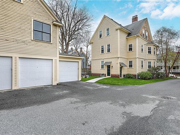5th image of 68 E Manning St #3
