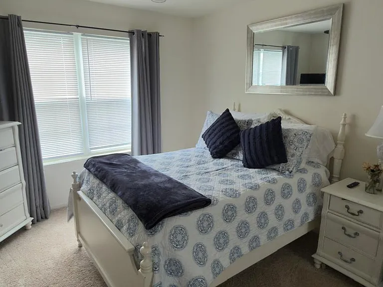 353 Cynthia Ln — Photo 10