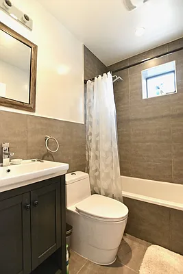 Rented by Makover Group Inc | media 21