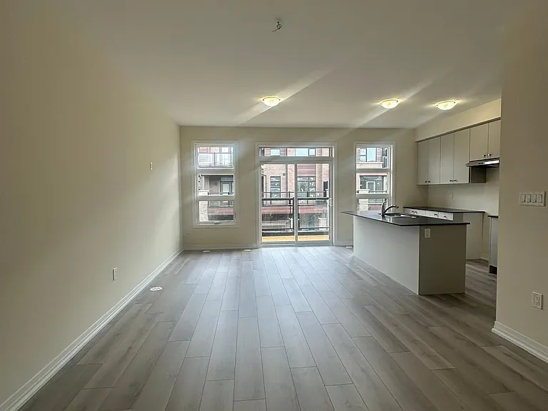 37 Harold Wilson Ln — Photo 3