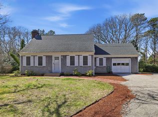 407 Sippewissett Rd, Falmouth, MA 02540