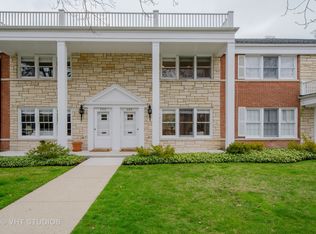 604 5th St, Wilmette, IL 60091