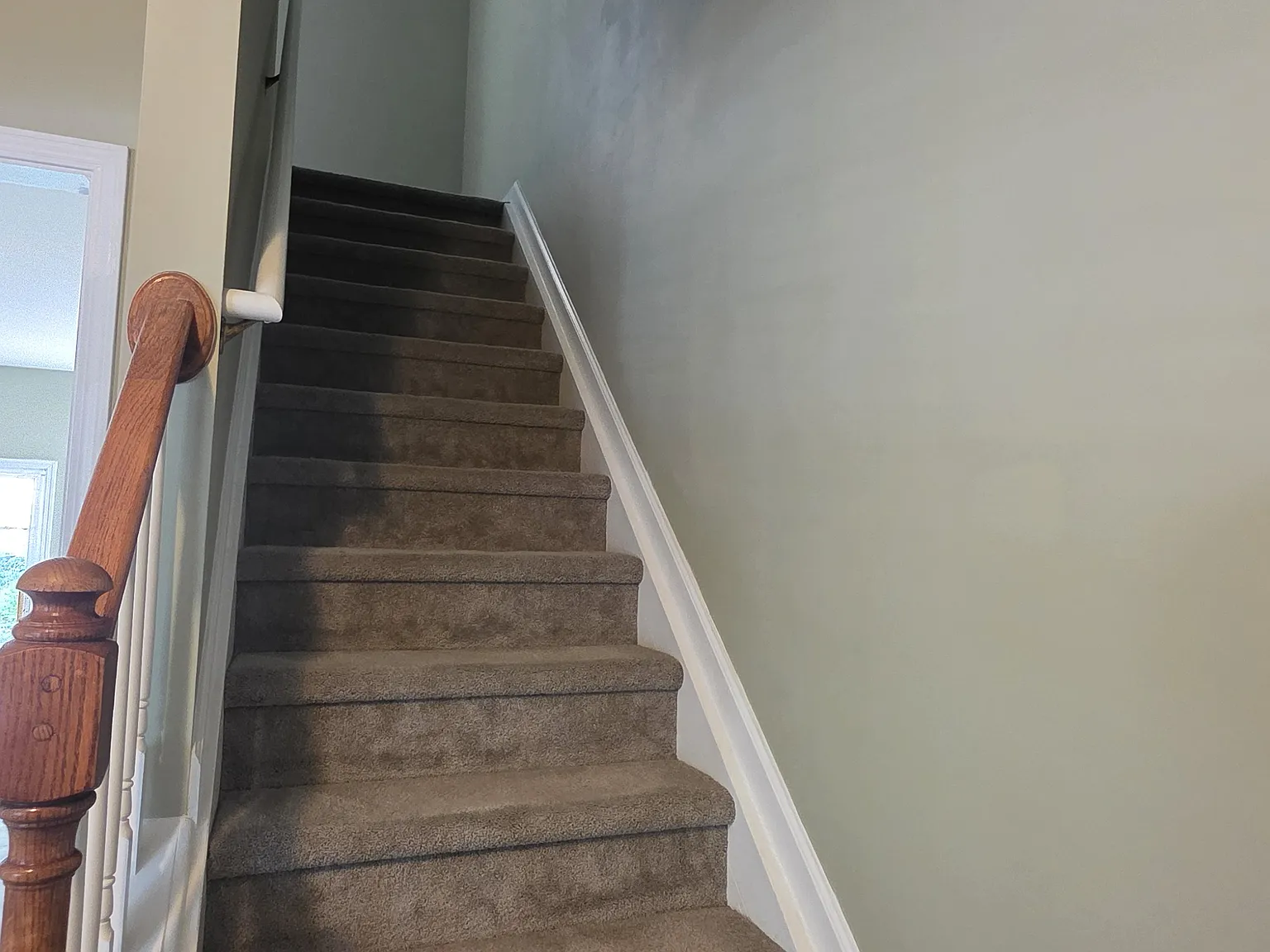 3 bed, 2.5 bath, 1386 sqft, $1,800 — Photo 2