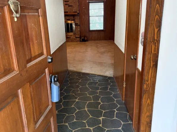 6041 Fox Chase Trl, Shreveport, LA 71129