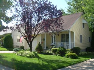 214 E Linwood Ave, Akron, OH 44301