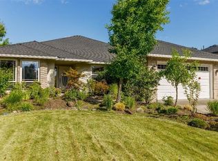 3267 Larue Dr, Medford, OR 97504