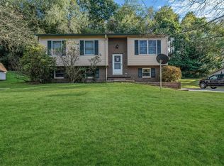 312 Clarice Ln, Tarentum, PA 15084