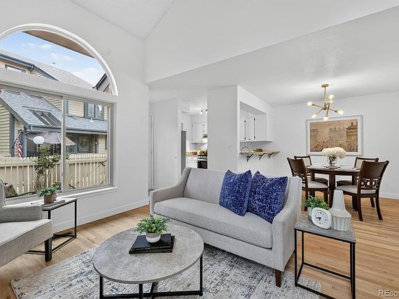 5th image of 8786 Allison Drive #A