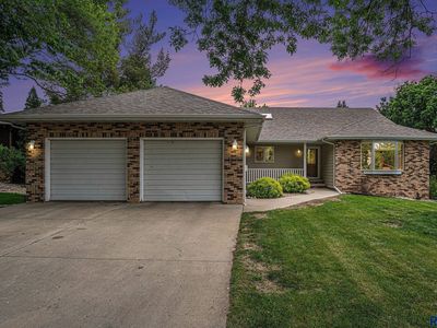 1024 N Josephine Ave, Madison, SD, 57042