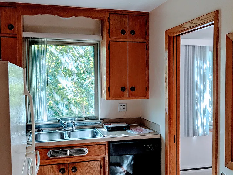 Highland Terrace — Photo 37