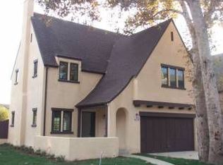 9237 N Tobias Ave, Panorama City, CA 91402