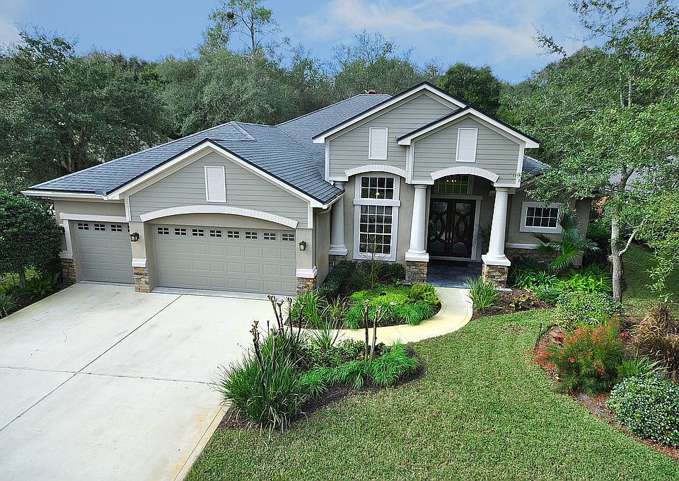1st image of 207 Parkside Dr