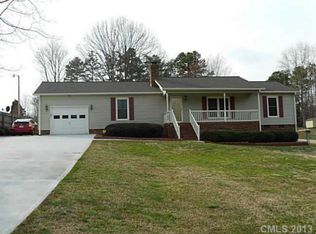 4105 Springview Dr, Dallas, NC 28034