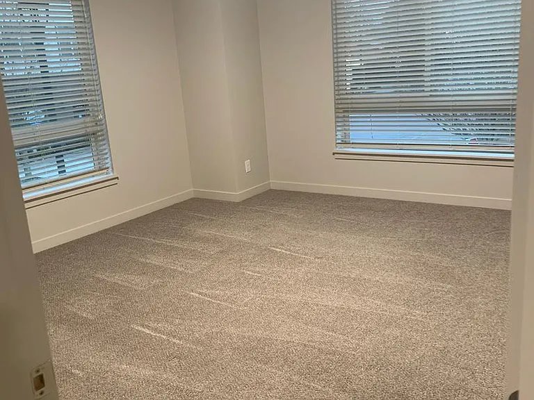 Market Village Apartments — Photo 17