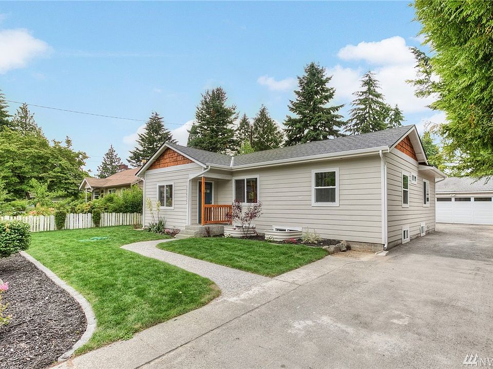 1st image of 11533 20th Ave NE