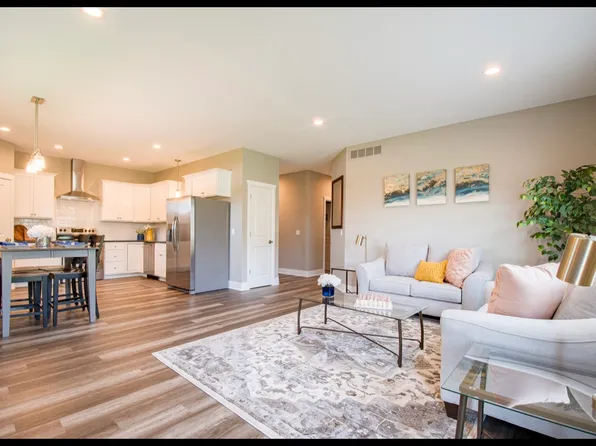 67 Percy Dr #1, Howell, MI 48843