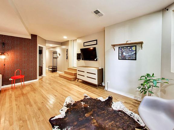 4th image of 6253 N Magnolia Ave APT G
