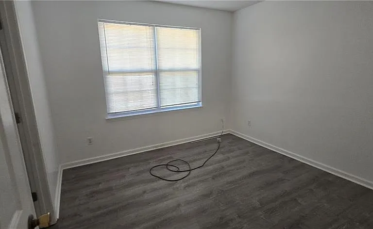 4951 Larkspur Ln #BASEMENT — Photo 9