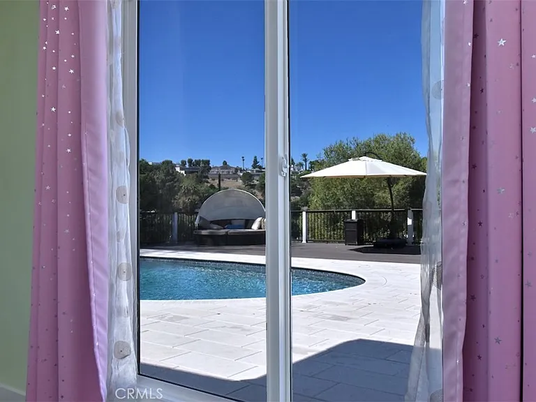 4347 Coronet Dr — Photo 16