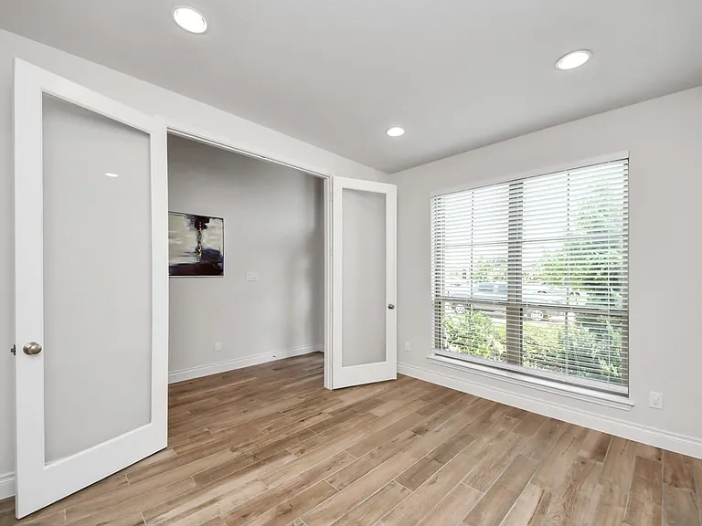 4218 Bald Cypress Ct — Photo 5
