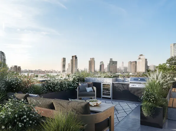 170 Freeman Street image 13 of 14