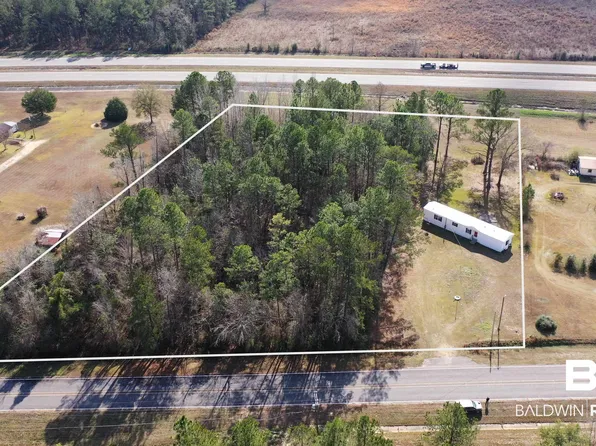 818 Twin Bridges Rd, Flomaton, AL 36441
