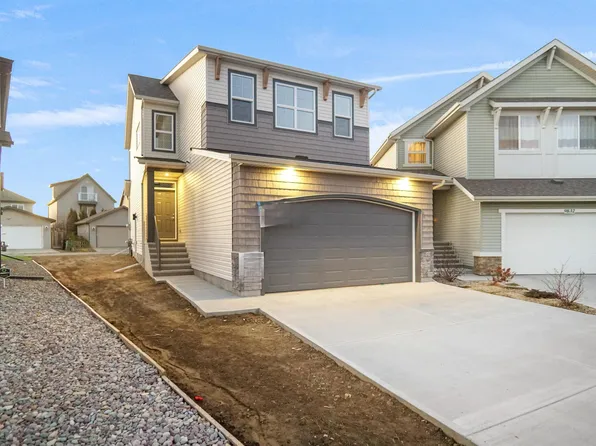 9828 219th St NW, Edmonton, AB T5T 7J3