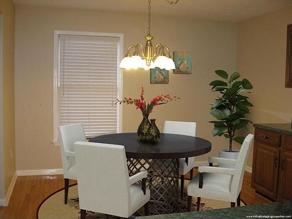 DINING AREA OPEN TO KITCHEN