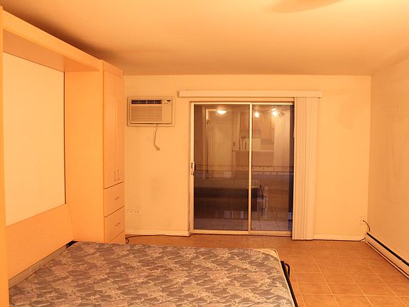 4th image of 310 Lathrop Ave APT 403