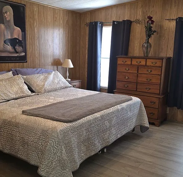259 S Dolphin Cir — Photo 8