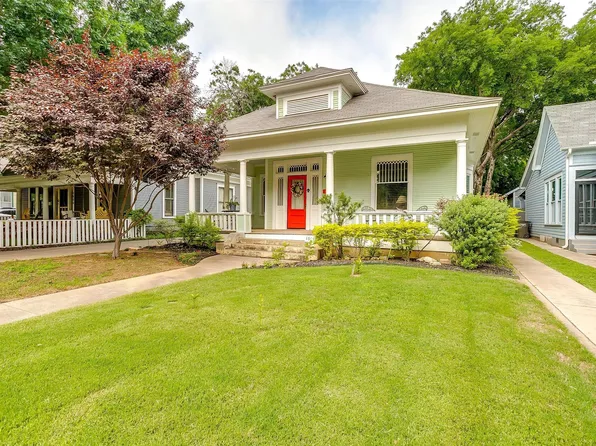 1516 Hurley Ave, Fort Worth, TX 76104