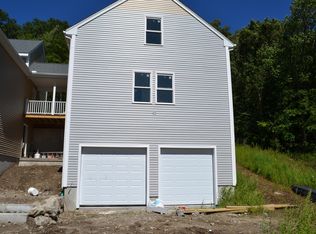 608A Main St #A, North Oxford, MA 01537