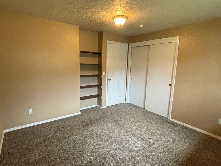 5328 Lone Fir Ave SE — Photo 6