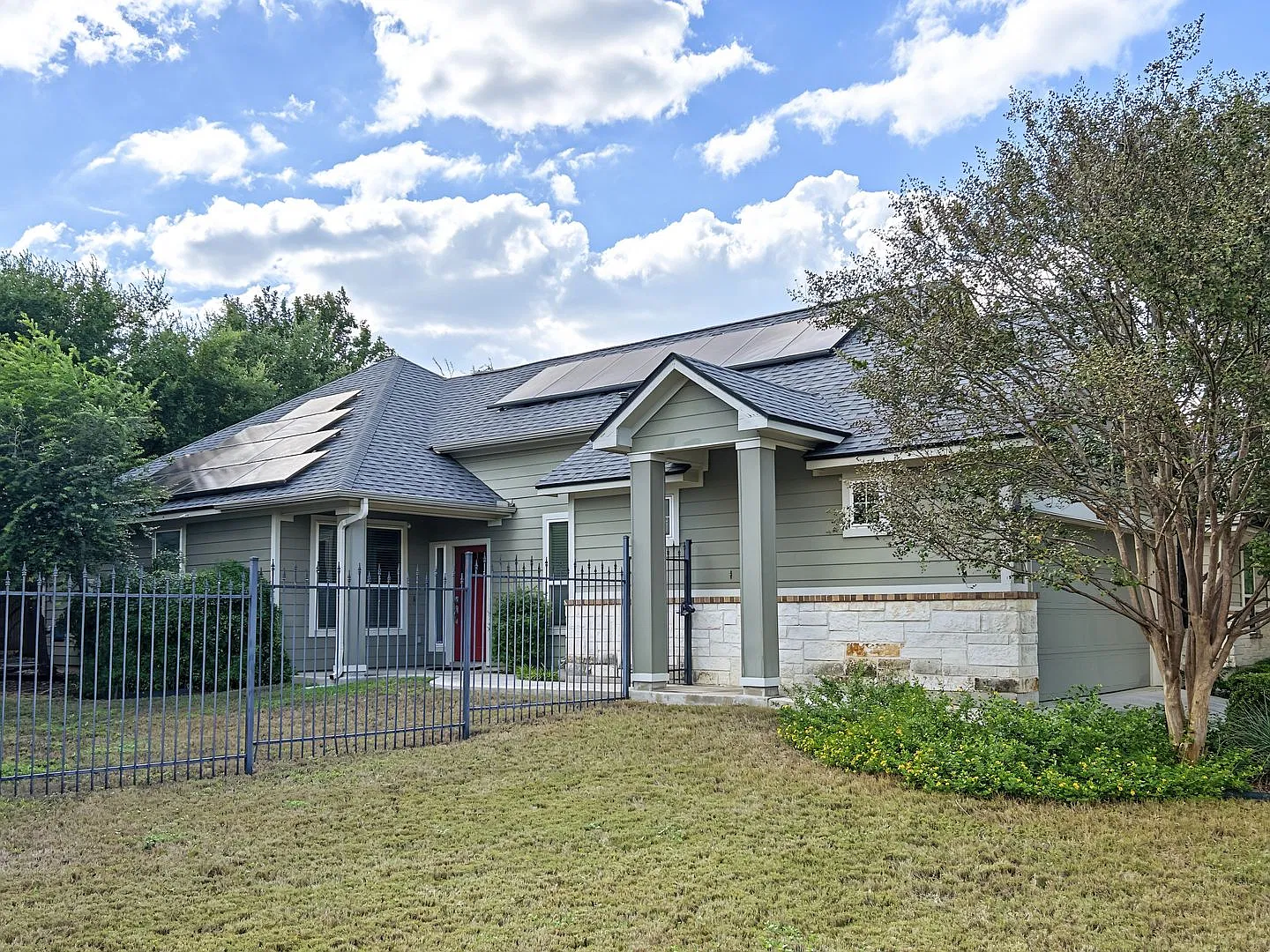 Beautifully Appointed Home with Flex Room — Photo 1