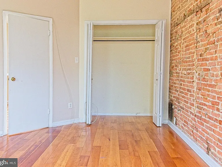 1735 Park Ave #3 — Photo 10