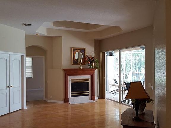 4th image of 10204 Garden Alcove Dr
