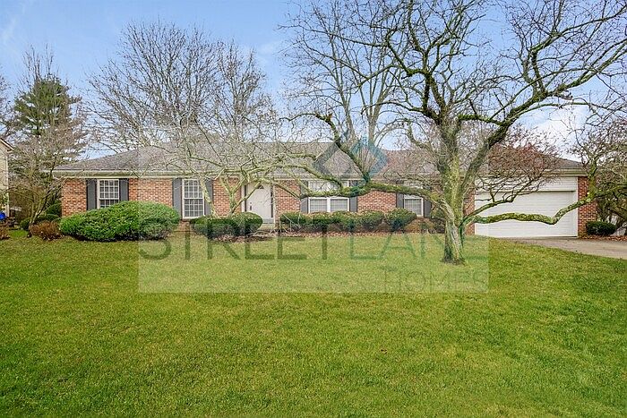 1st image of 10219 N Crosset Hill Dr