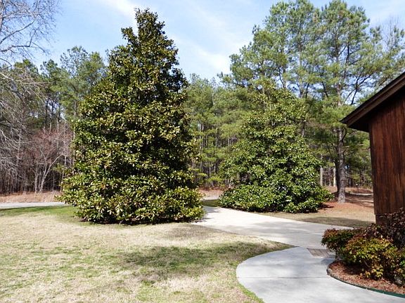 5th image of 154 Dogwood Dr