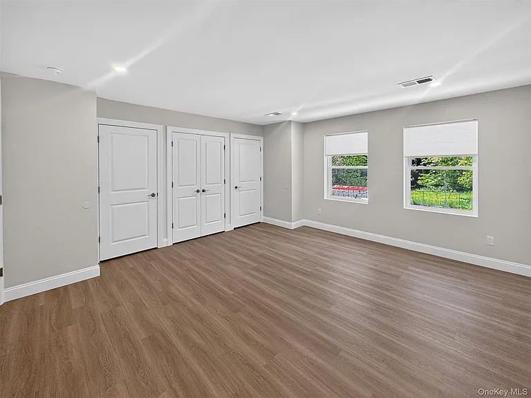 287 Delaware Ave — Photo 24