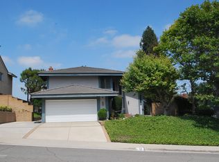 12 Edgebrook Dr, Pomona, CA 91766