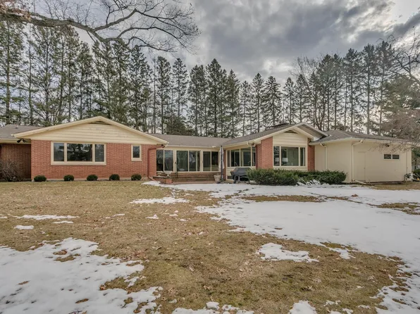717 W Pine St, Shawano, WI 54166