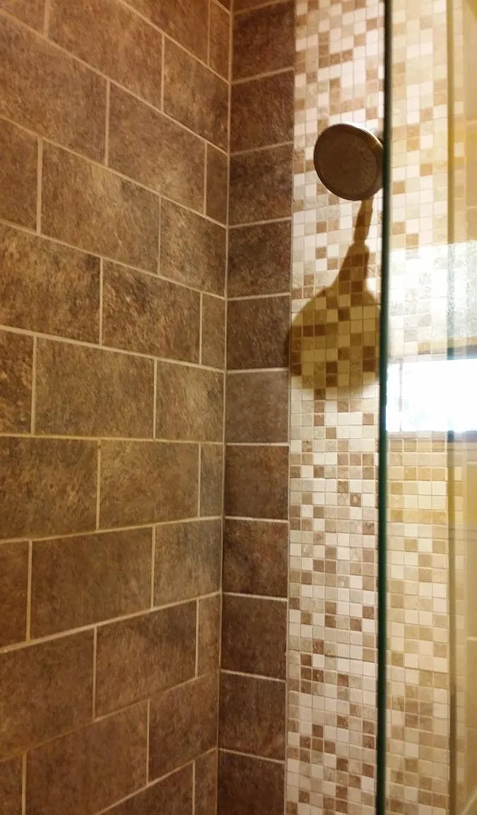 3 bed, 1.5 bath, 1300 sqft, $1,995 — Photo 2