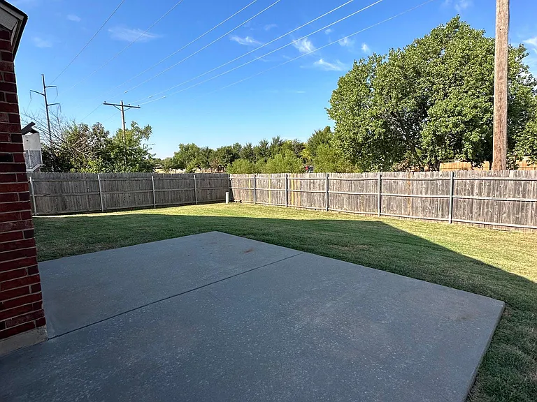 809 Beechwood Way — Photo 21