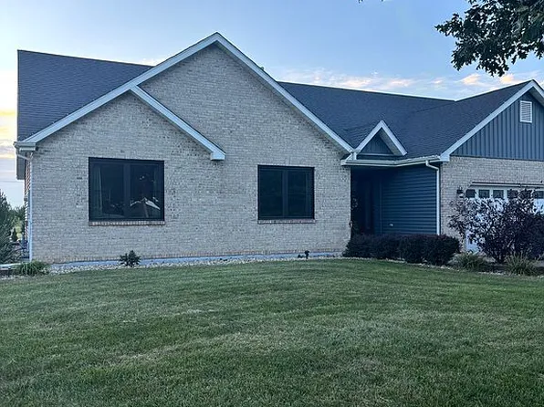 13813 Pierland Ct, Pocahontas, IL 62275