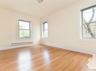 2915 W George St #17, Chicago, IL 60618