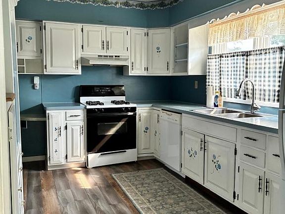 5th image of 705 Cornplanter Ave #6