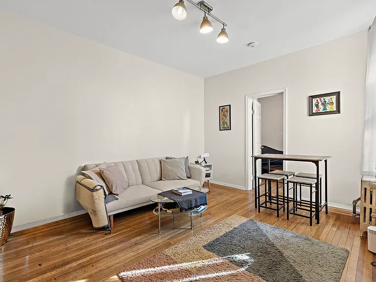 275 Harrison Ave #B4 — Photo 3
