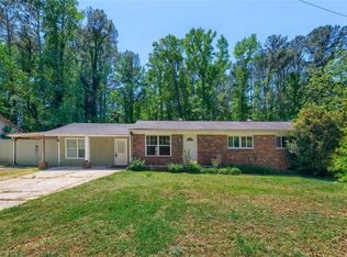 2340 Chestnut Log Loop, Lithia Springs, GA 30122